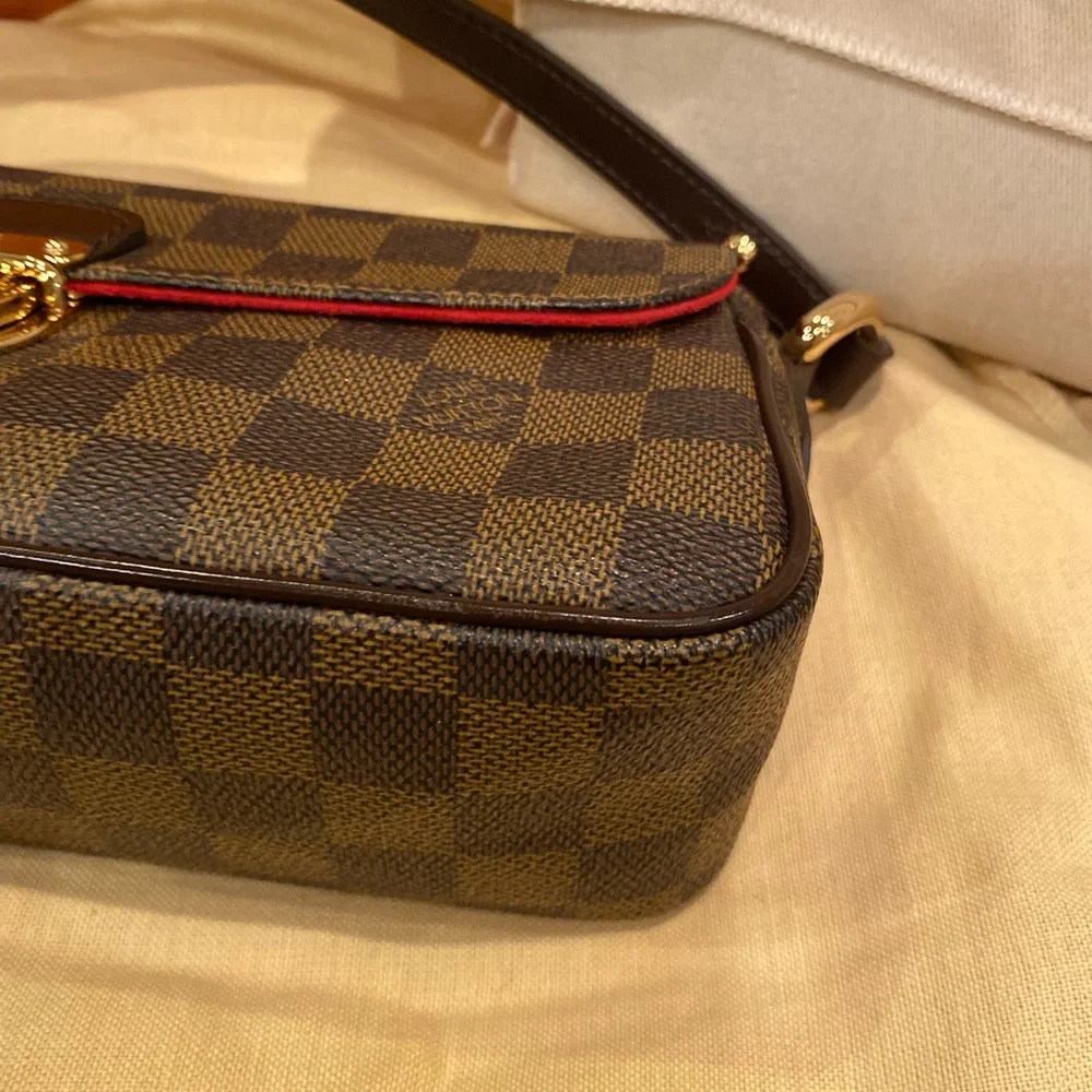 Authentic Louis Vuitton Damien Ebene shoulder clutch - Picture 4 of 16